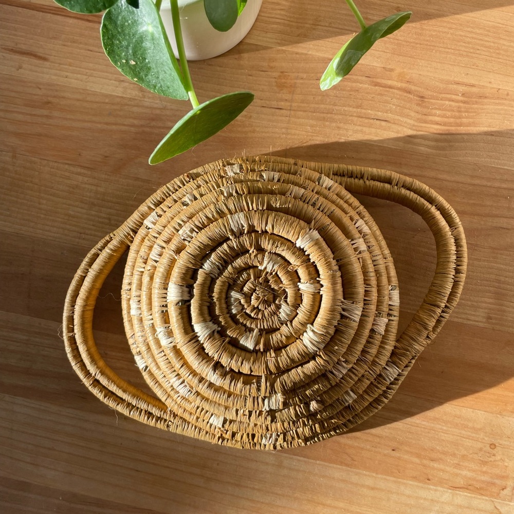Handcrafted Woven Basket - Picture 4 of 7